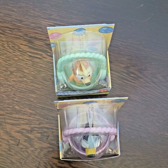 NEW Bluey & Bingo Bunny Basket  3” Figure Set of 2 w Sticker Sheet Green Purple - Picture 5 of 11